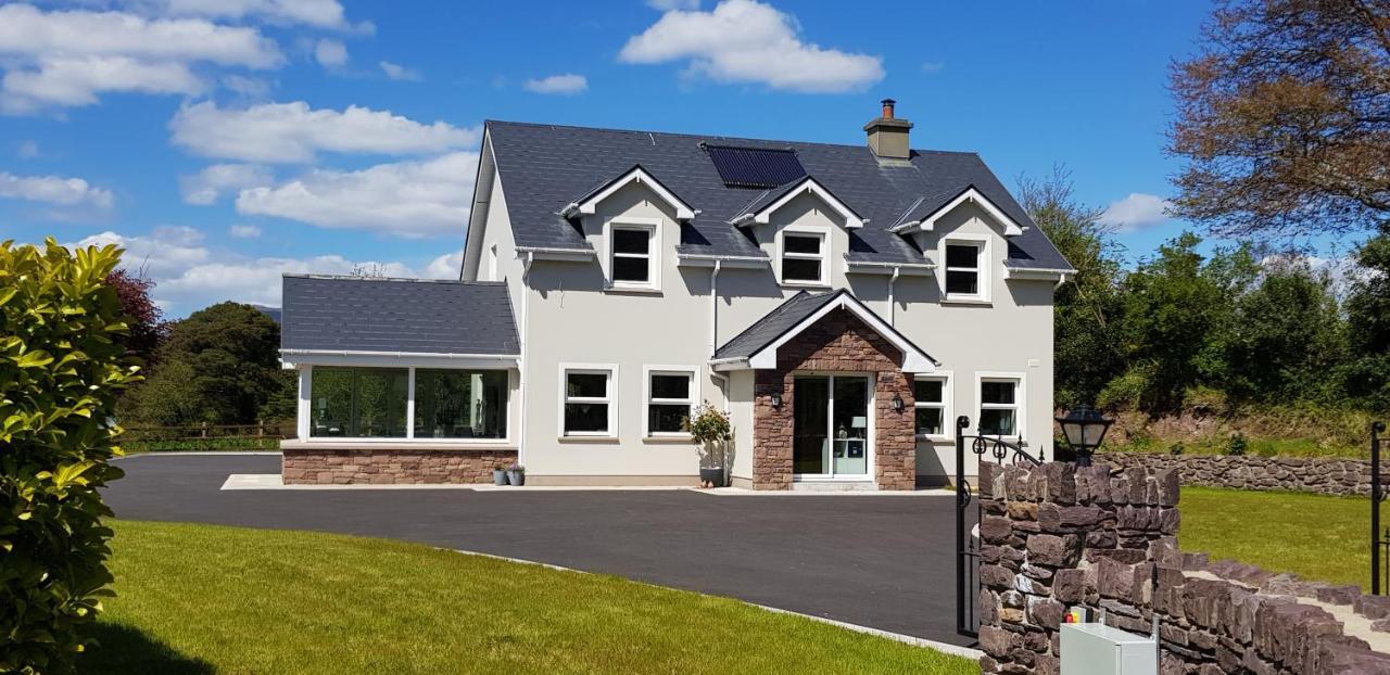 Mountain View Bed & Breakfast, Kenmare, Co. Kerry, Ireland Kültér fotó